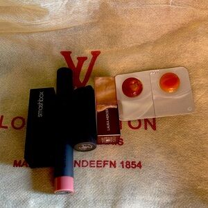 Lip lot high end new
